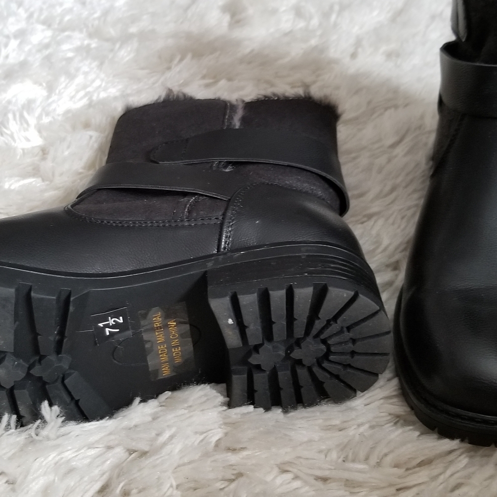 Ladies winter booties